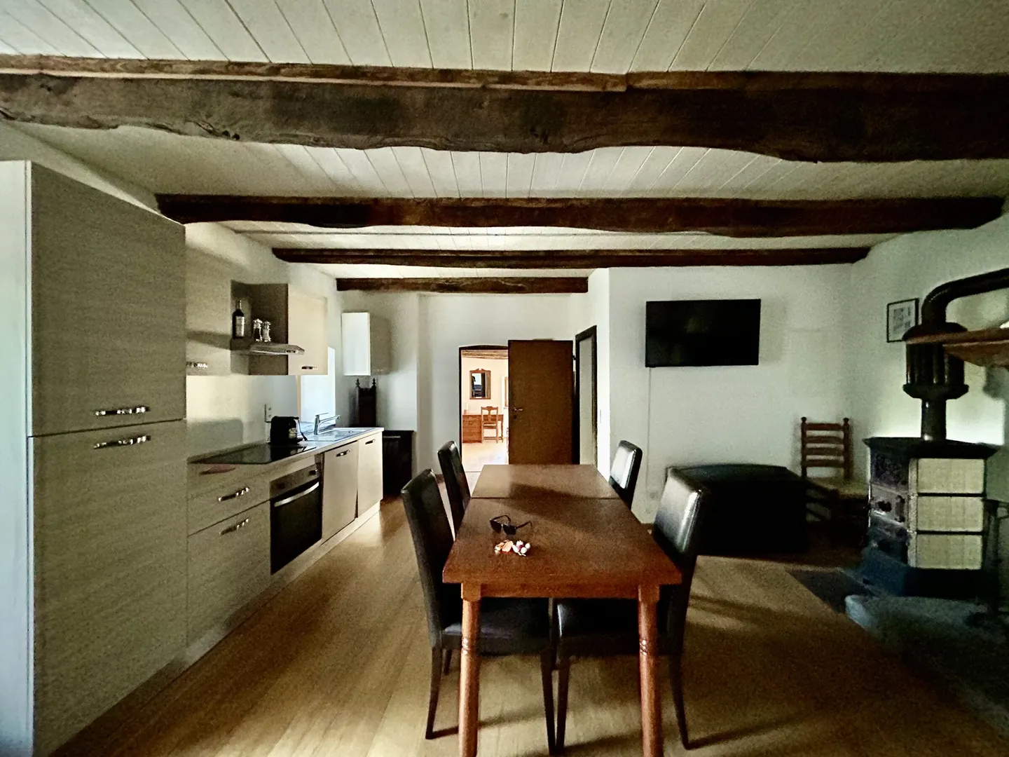 Charmante Rustikale Wohnung mit Seeblick - Foto 3 von 9