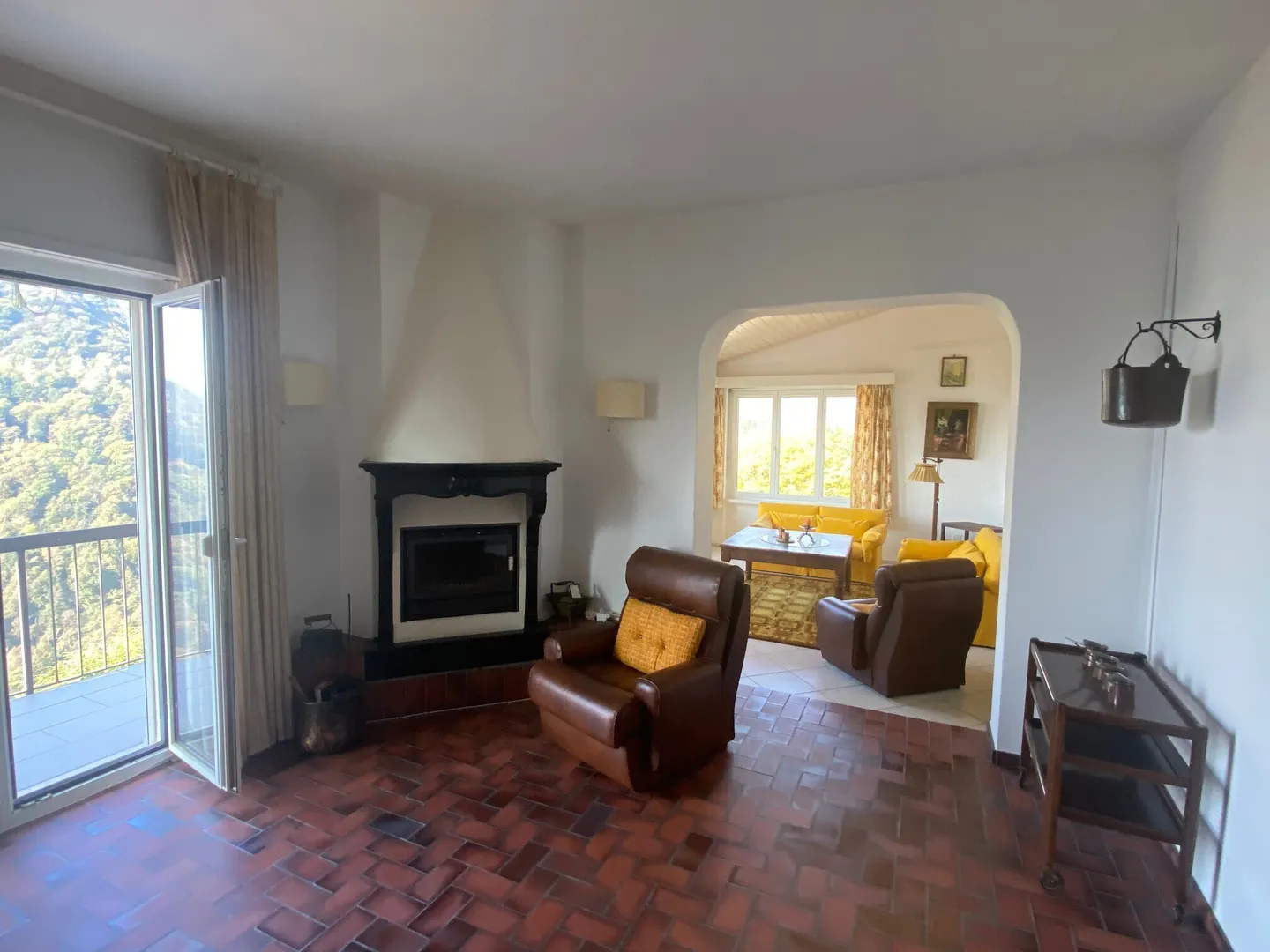 MAISON AVEC 2 APPARTEMENTS ET VUE PANORAMIQUE DANS LA VAL DI MUGGIO - Photo 2 sur 11