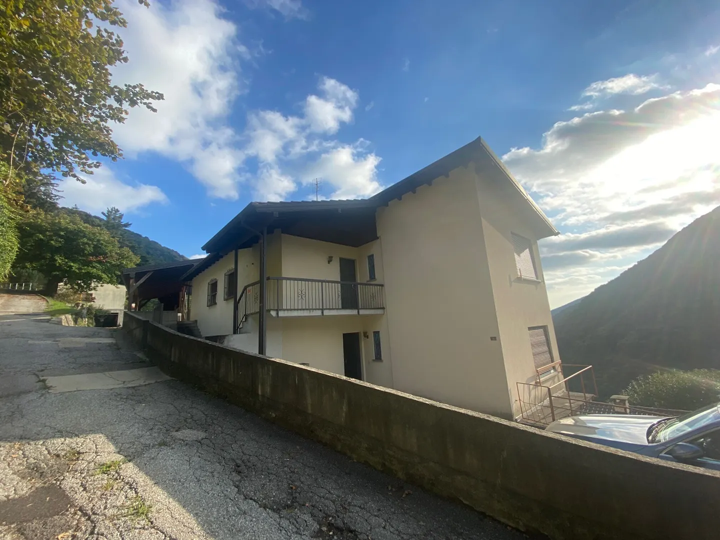 MAISON AVEC 2 APPARTEMENTS ET VUE PANORAMIQUE DANS LA VAL DI MUGGIO - Photo 11 sur 11