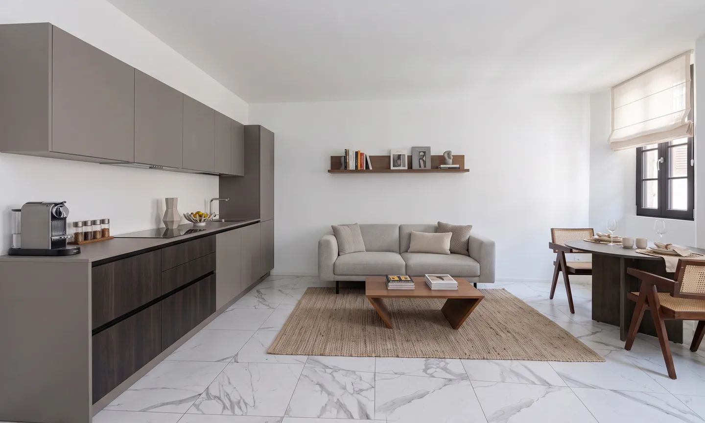 NEUE 2.5 ZIMMER WOHNUNG IN BISSONE - Foto 2 von 8