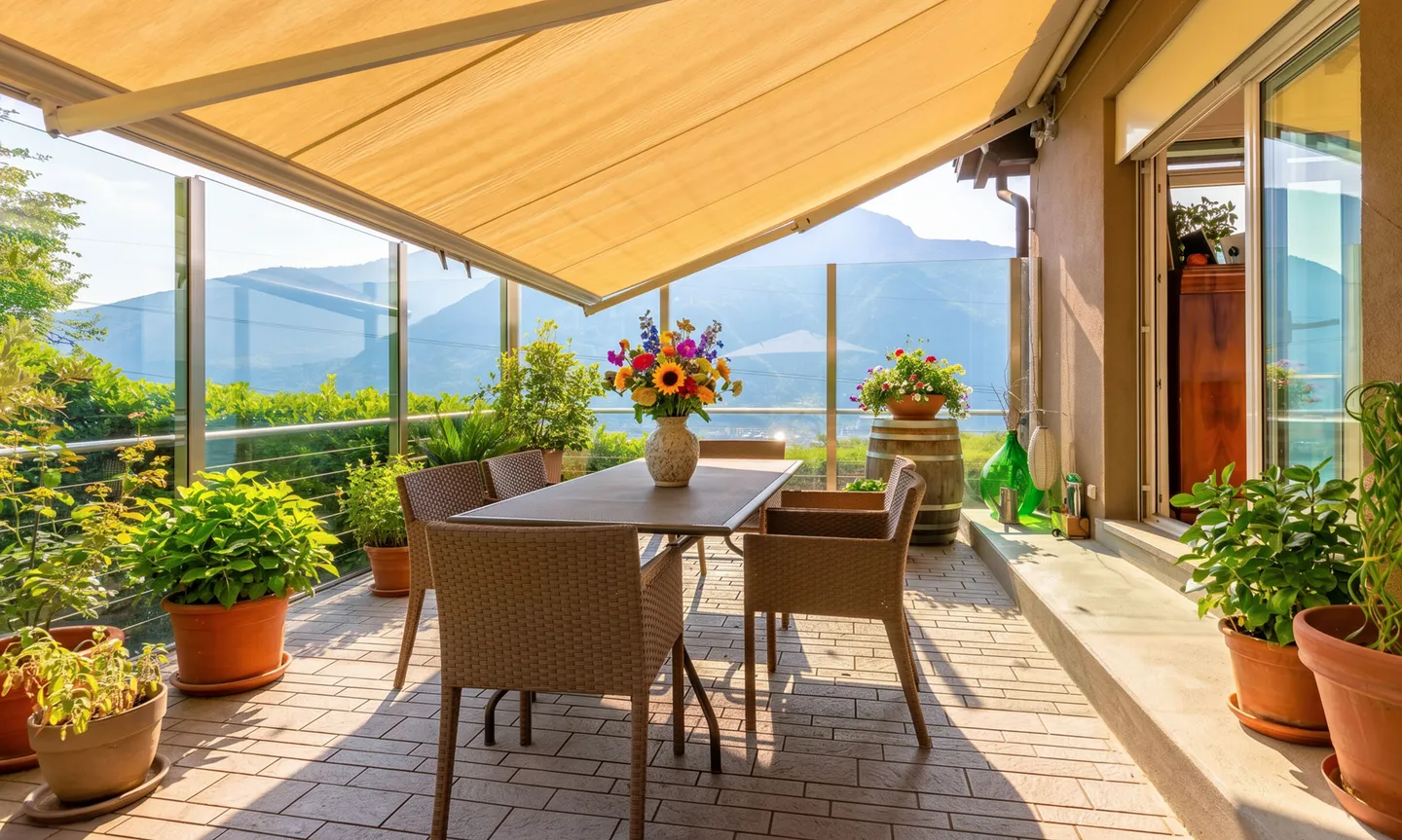 Villa ristrutturata con vista lago - Foto 3 di 9