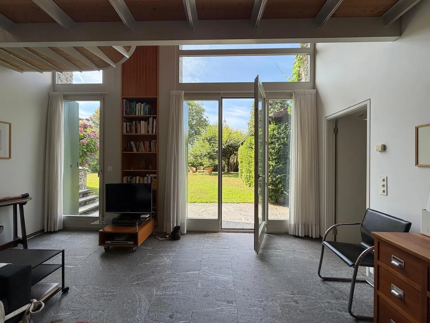 Casa Ticinese Elegante con Piscina - Foto 3 di 12