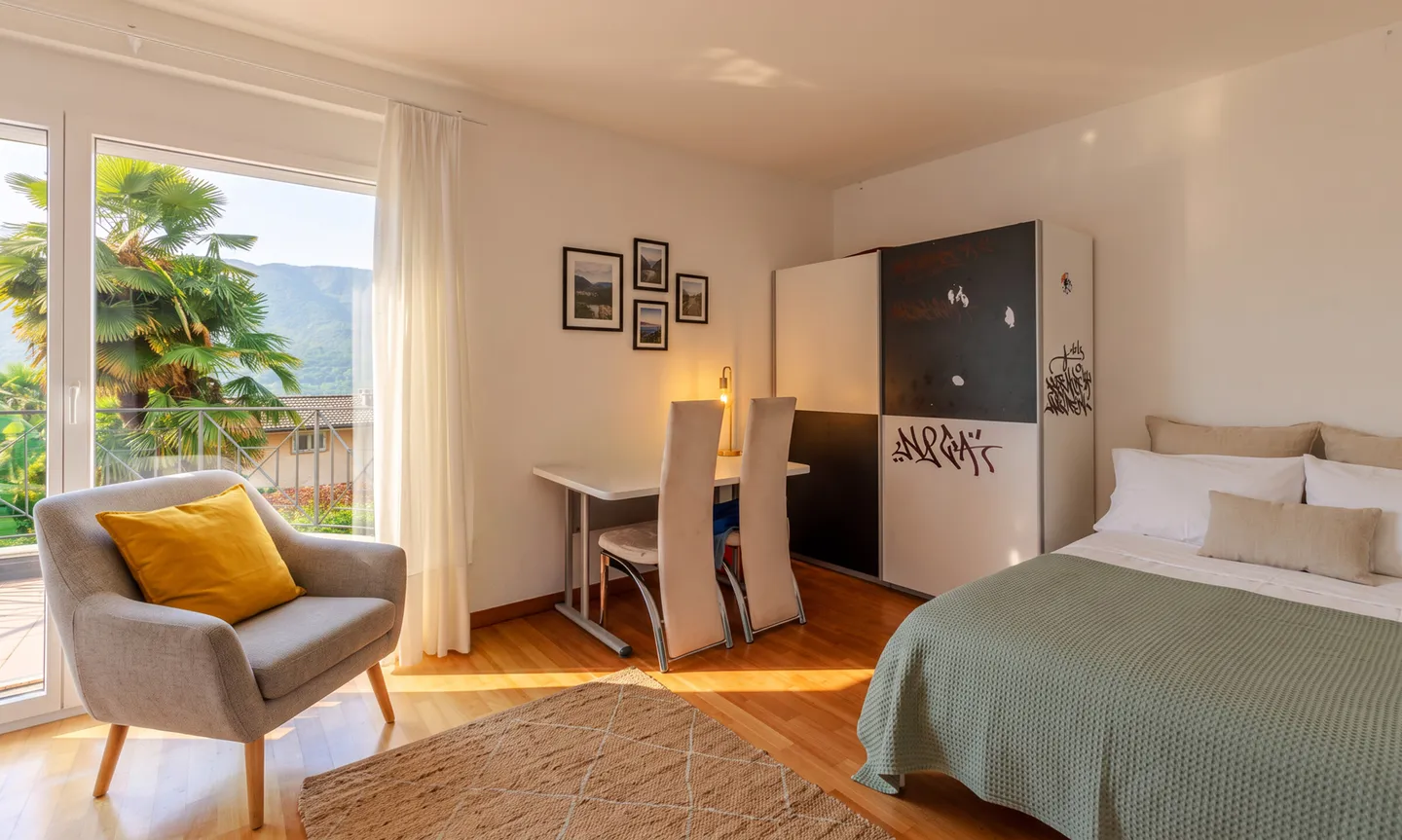SPLENDID VILLA WITH 7.5 ROOMS AND PRIVATE GARDEN IN MONTEGGIO - Photo 5 of 12