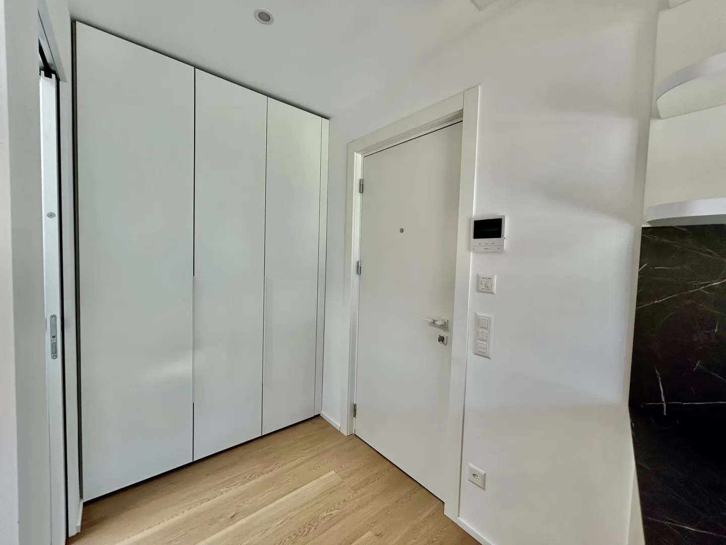 FOR RENT COMFORTABLE AND MODERN 1.5 ROOM APARTMENT IN NOVAZZANO - Photo 7 of 9