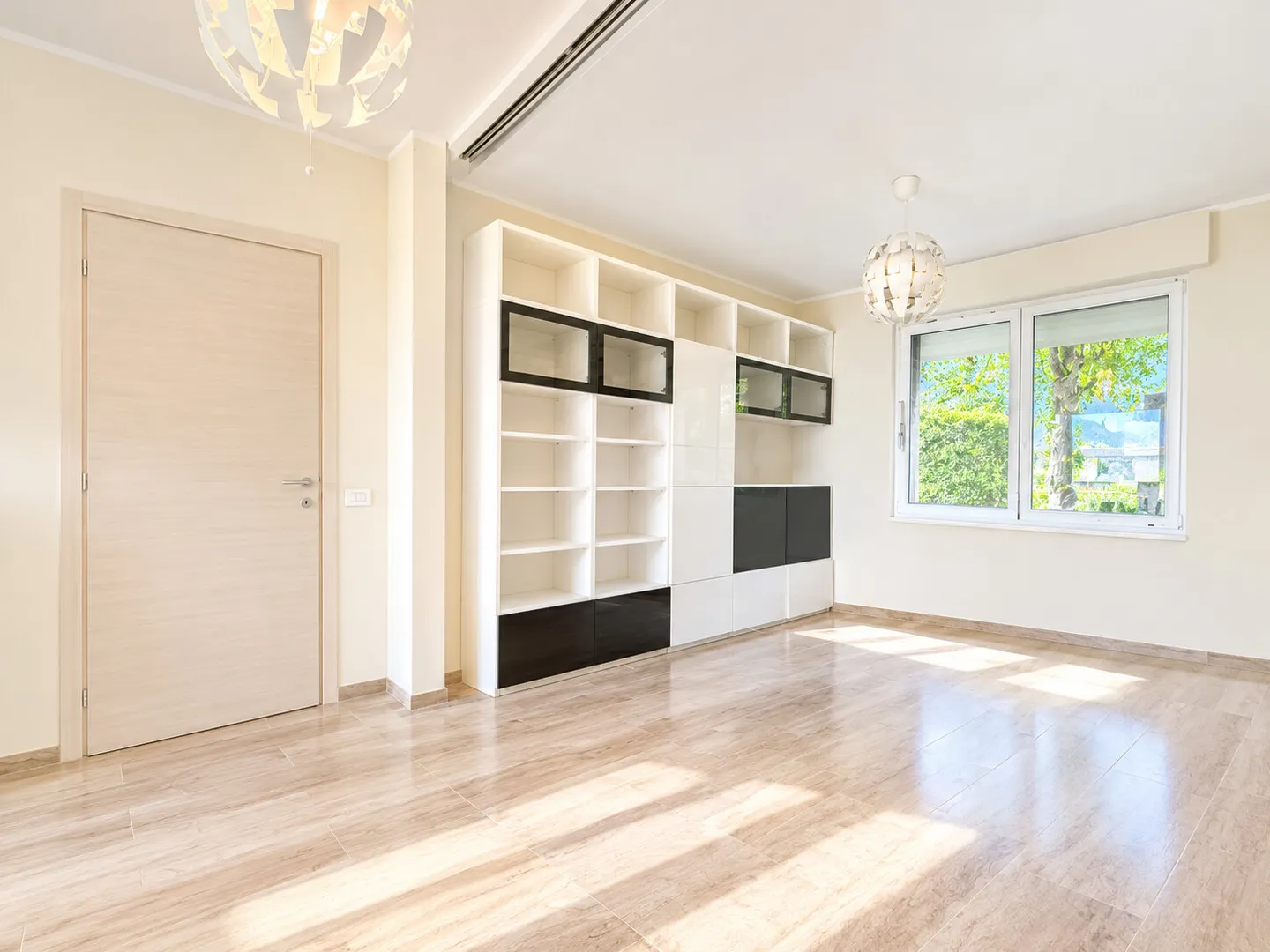 Appartamento elegante con vista lago - Foto 5 di 13