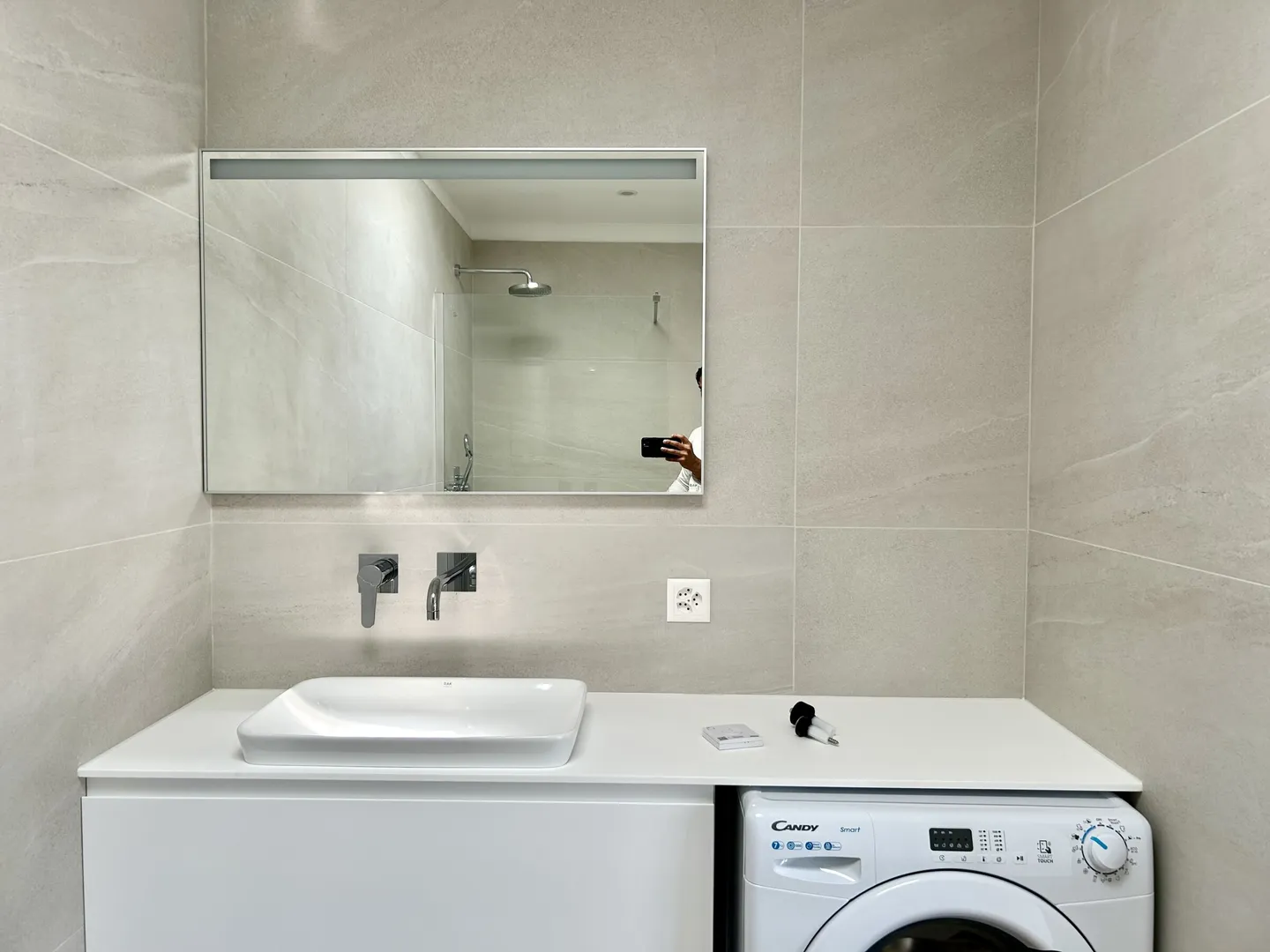 MODERNE ET CONFORTABLE 1.5 PIÈCES À LOUER À NOVAZZANO - Photo 5 sur 9