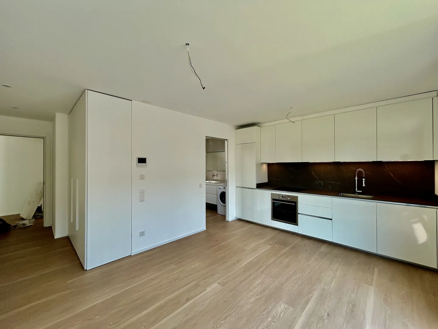 MODERNE ET CONFORTABLE 1.5 PIÈCES À LOUER À NOVAZZANO - Photo 1 sur 9
