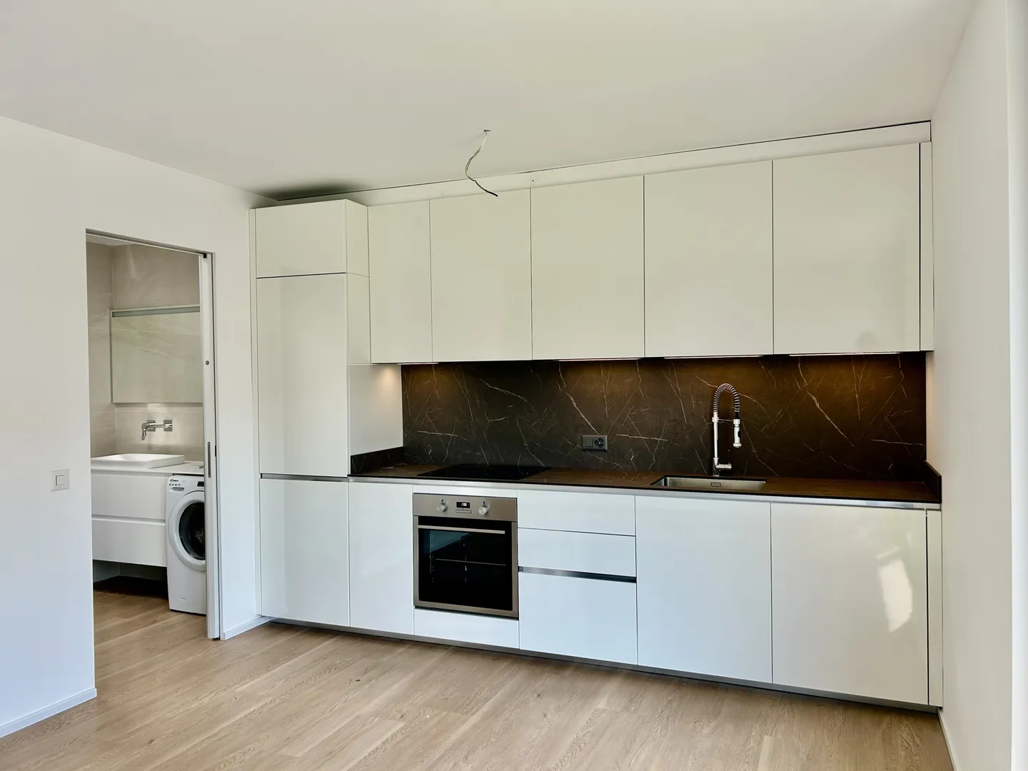 MODERNE ET CONFORTABLE 1.5 PIÈCES À LOUER À NOVAZZANO - Photo 3 sur 9