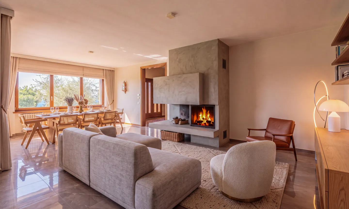 VILLA DE 6,5 PIÈCES AVEC GRAND JARDIN ET INTIMITÉ À CORTEGLIA - Photo 2 sur 13