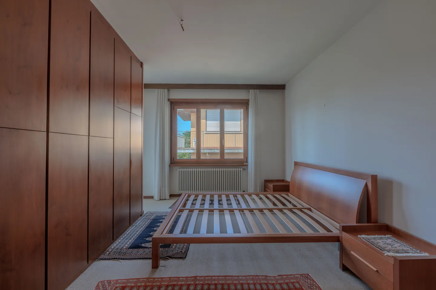 VILLA DE 6,5 PIÈCES AVEC GRAND JARDIN ET INTIMITÉ À CORTEGLIA - Photo 10 sur 13