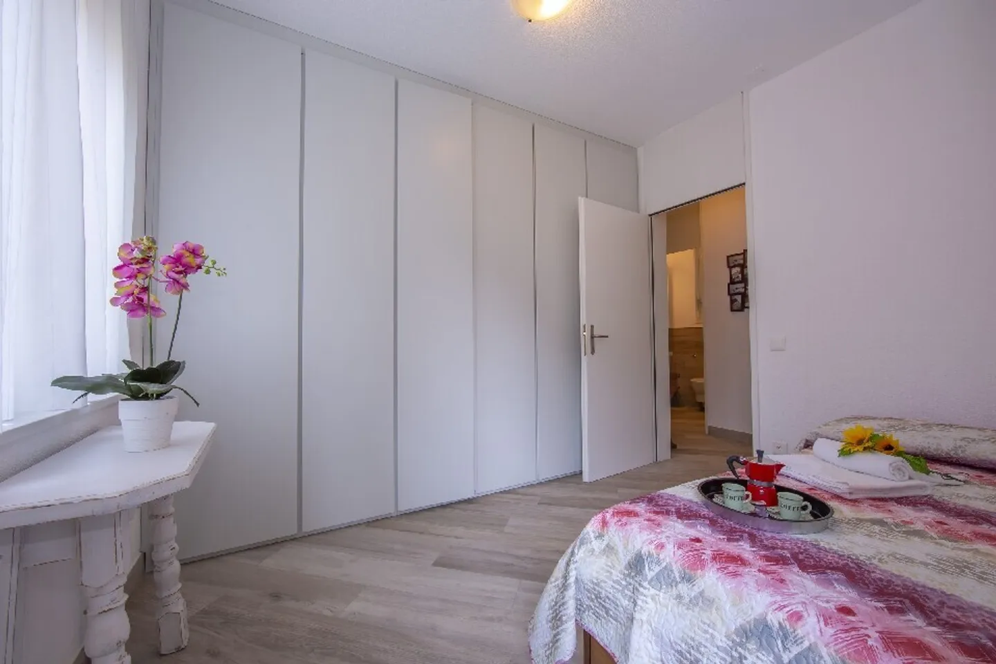 LUMINEUX 3.5 PIÈCES AVEC 2 PLACES DE PARKING À LUGANO LORETO - Photo 7 sur 10