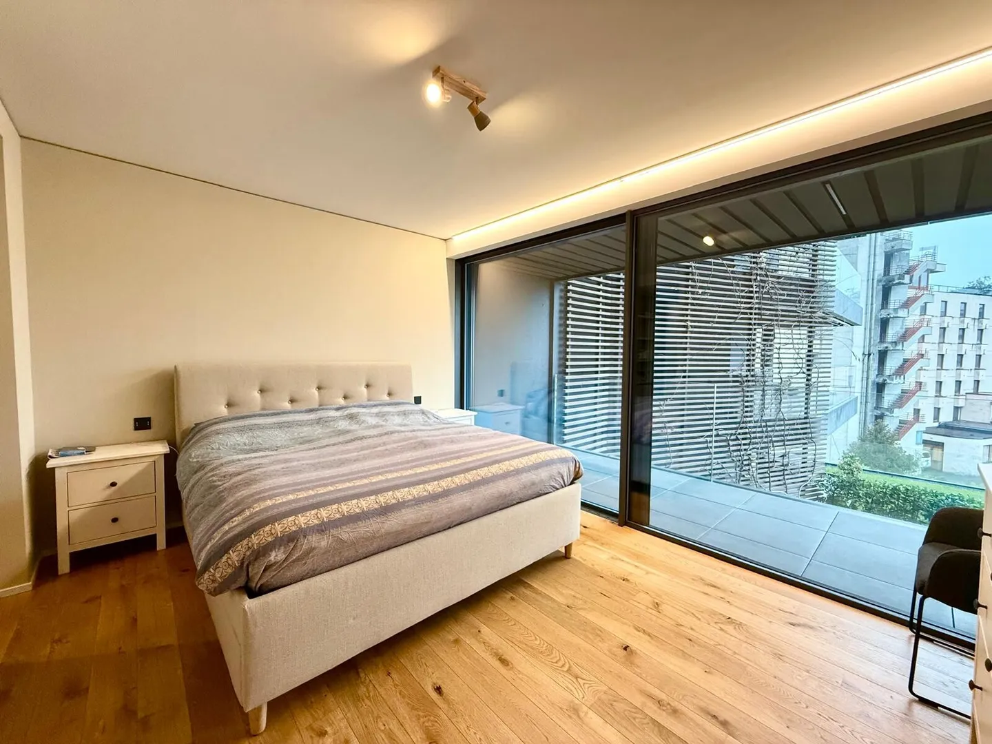 BRIGHT 3.5 ROOMS WITH SPLENDID TERRACE IN PARADISO - Photo 5 of 10