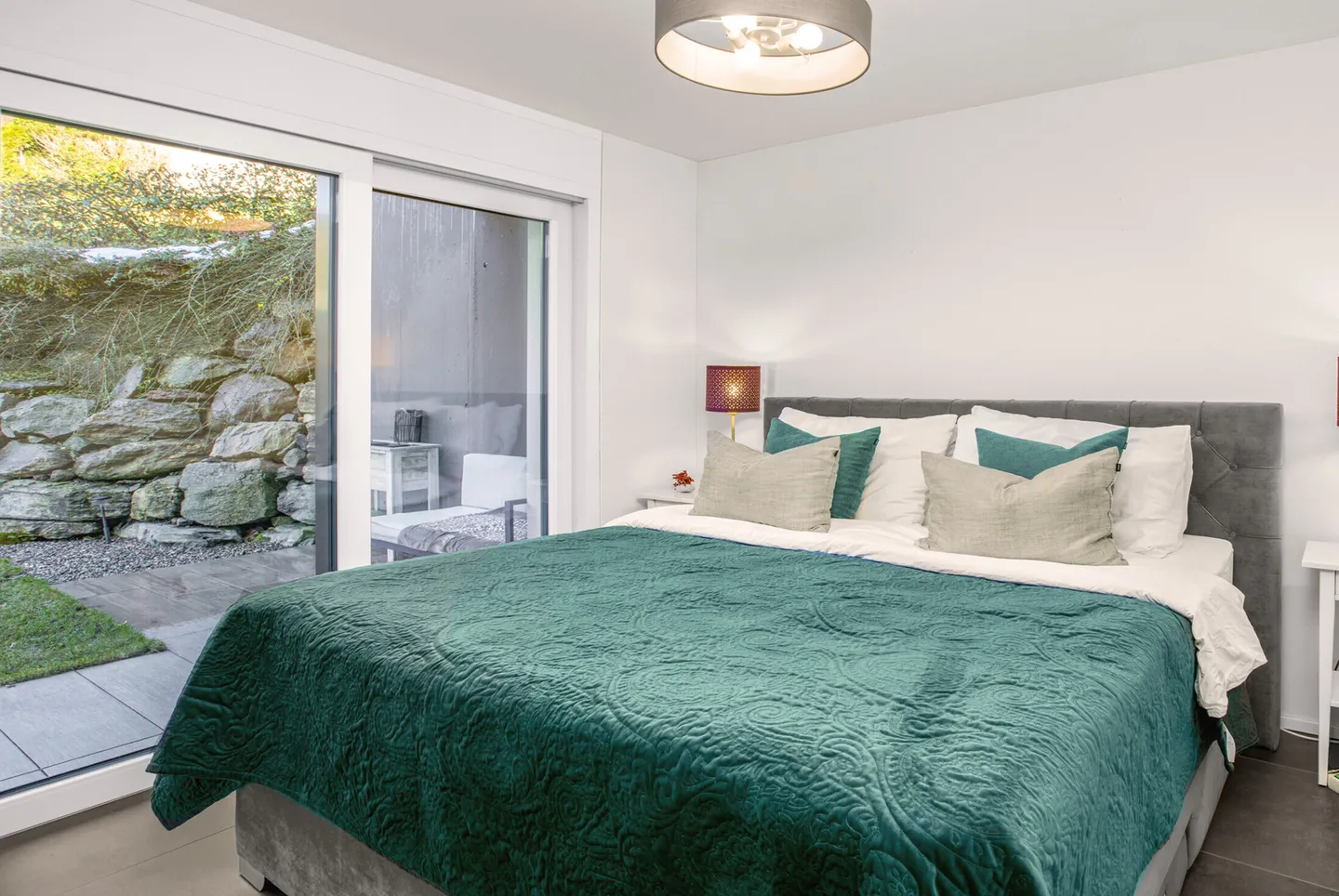 MODERNE ET SPACIEUX 3.5 PIÈCES AVEC JARDIN PRIVÉ À ROVIO - Photo 8 sur 12