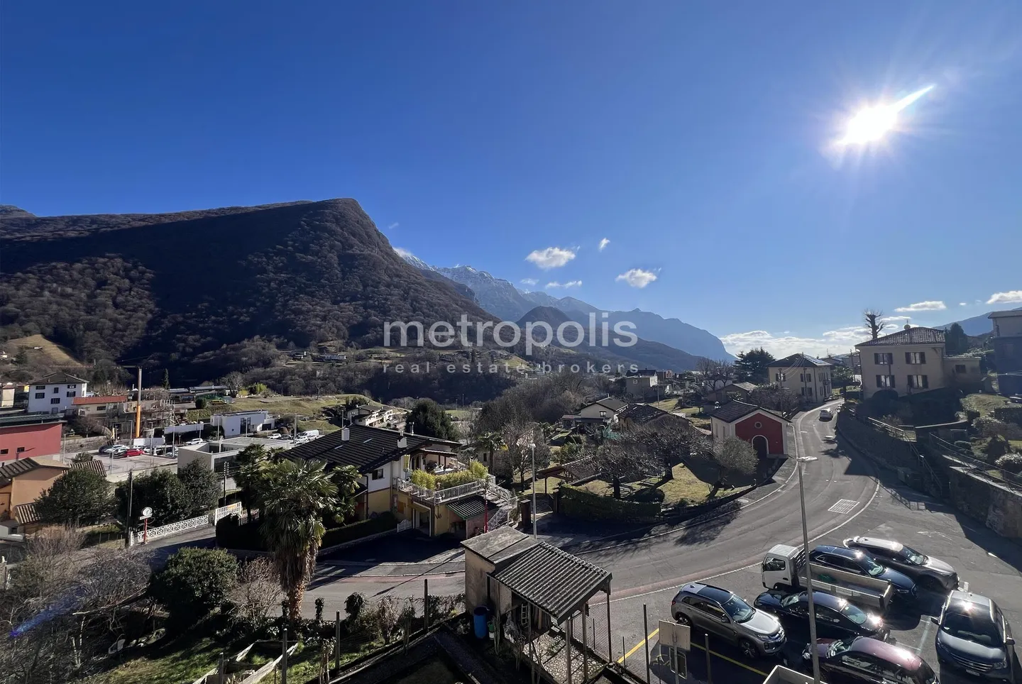 3.5 ROOM ATTIC RENOVATED WITH OPEN VIEW - AROGNO - Photo 7 of 10