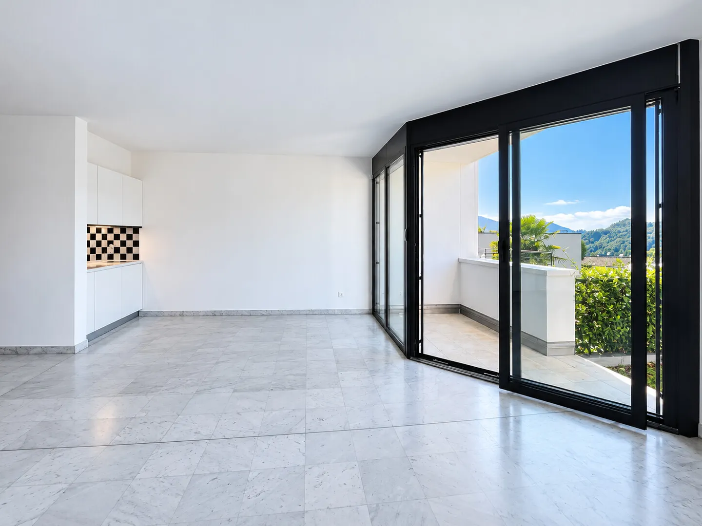 Appartamento moderno con giardino - Foto 1 di 13