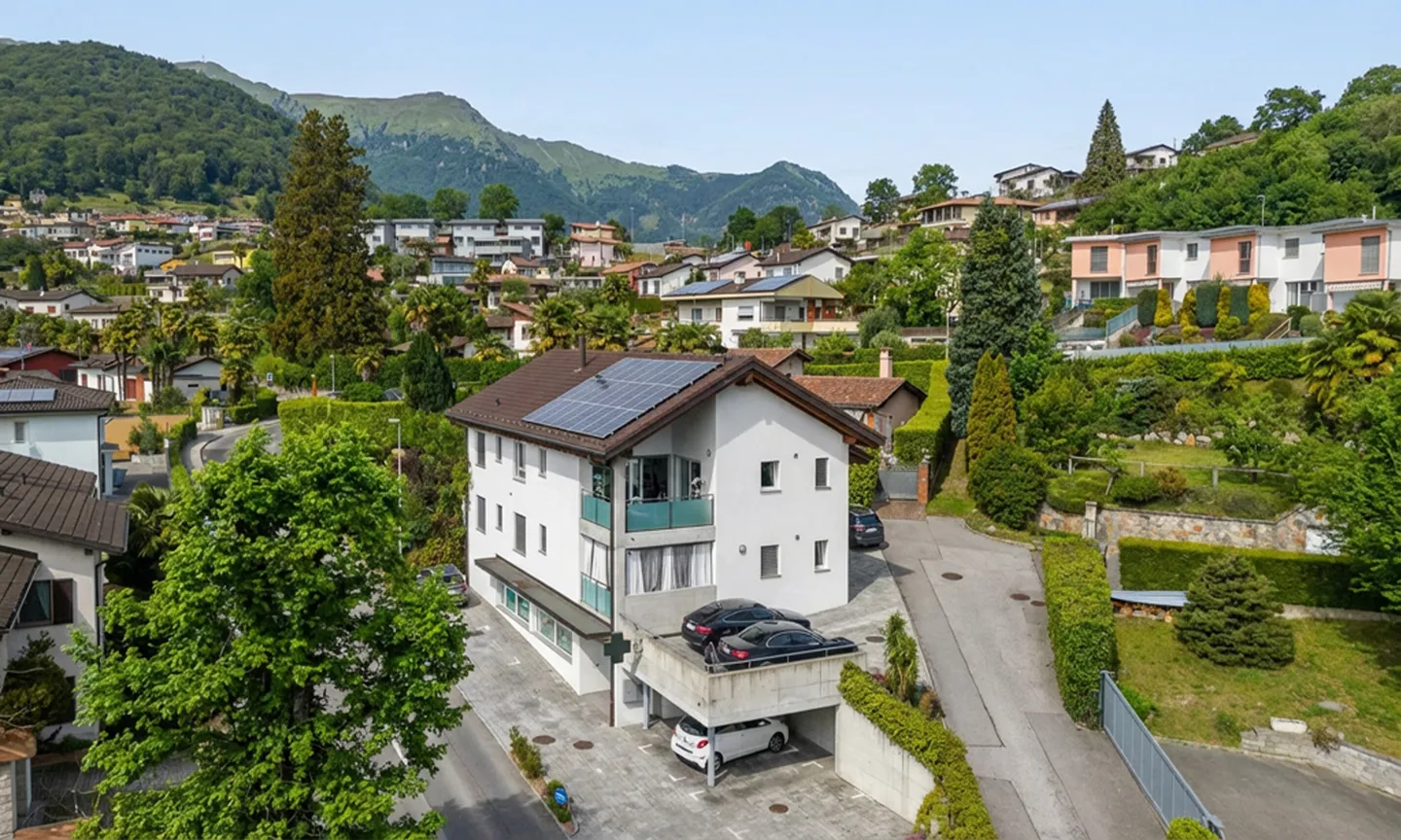 WUNDERBARER UND GERÄUMIGER 5-ZIMMER-ATTIKAIN CURIO - Foto 9 von 9