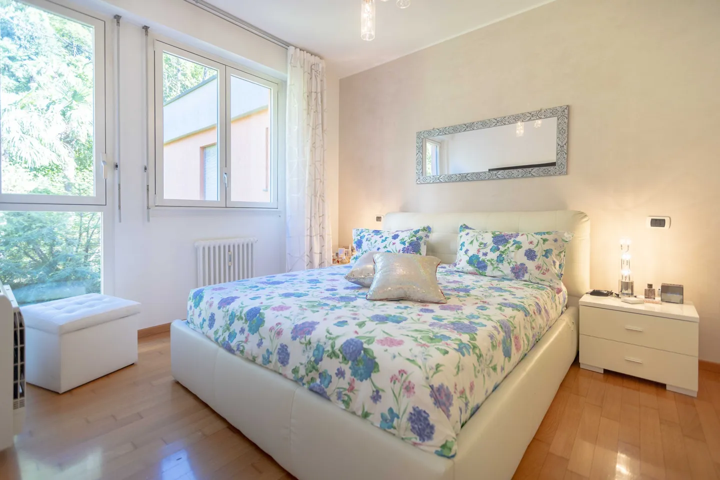 À NE PAS MANQUER - 3.5 PIÈCES AVEC VUE SUR LE LAC À 180 DEGRÉS À BISSONE - Photo 7 sur 10