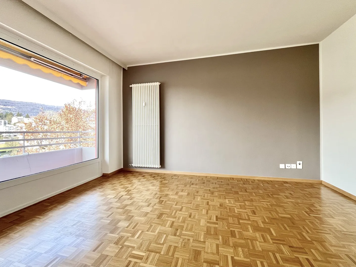 SPACIEUX 2.5 PIÈCES DERNIER ÉTAGE VUE OUVERTE ZONE MONCUCCO - Photo 13 sur 13