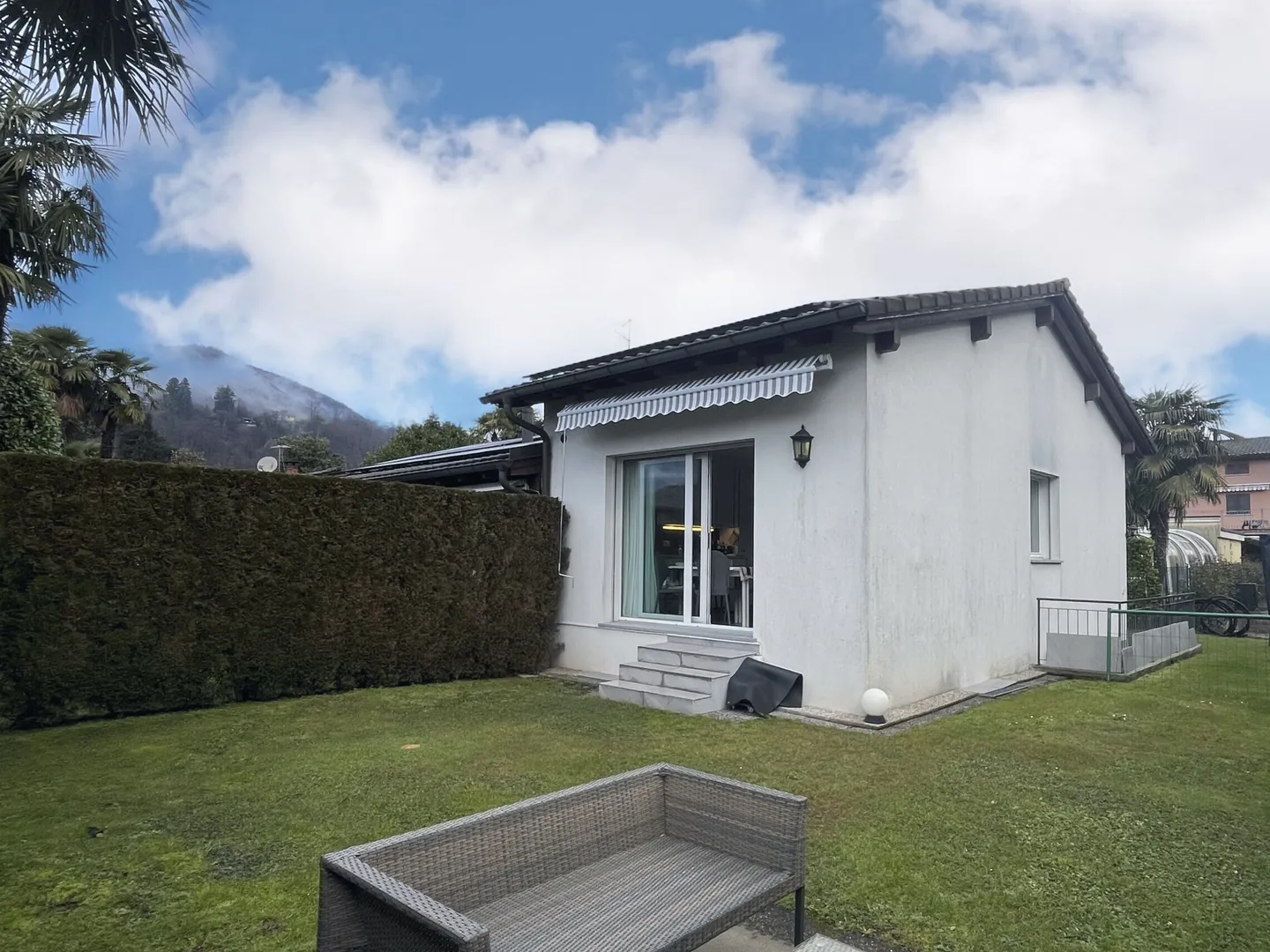 À LOUER 2.5 PIÈCES MEUBLÉES AVEC JARDIN À CASLANO - Photo 4 sur 9