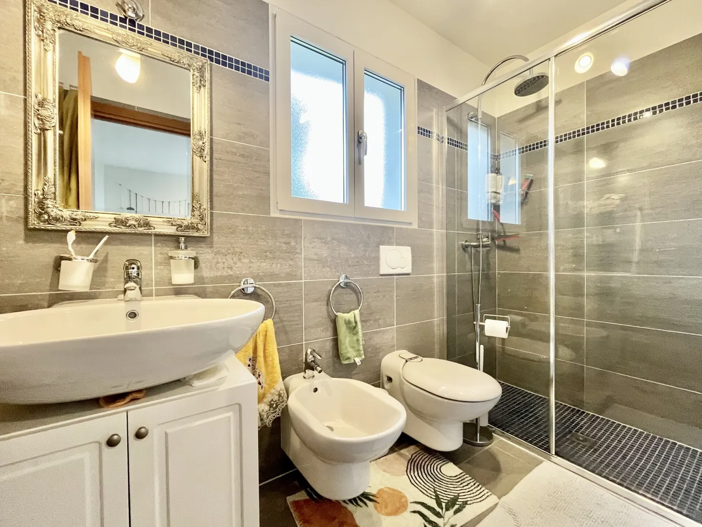 À LOUER 2.5 PIÈCES MEUBLÉES AVEC JARDIN À CASLANO - Photo 9 sur 9