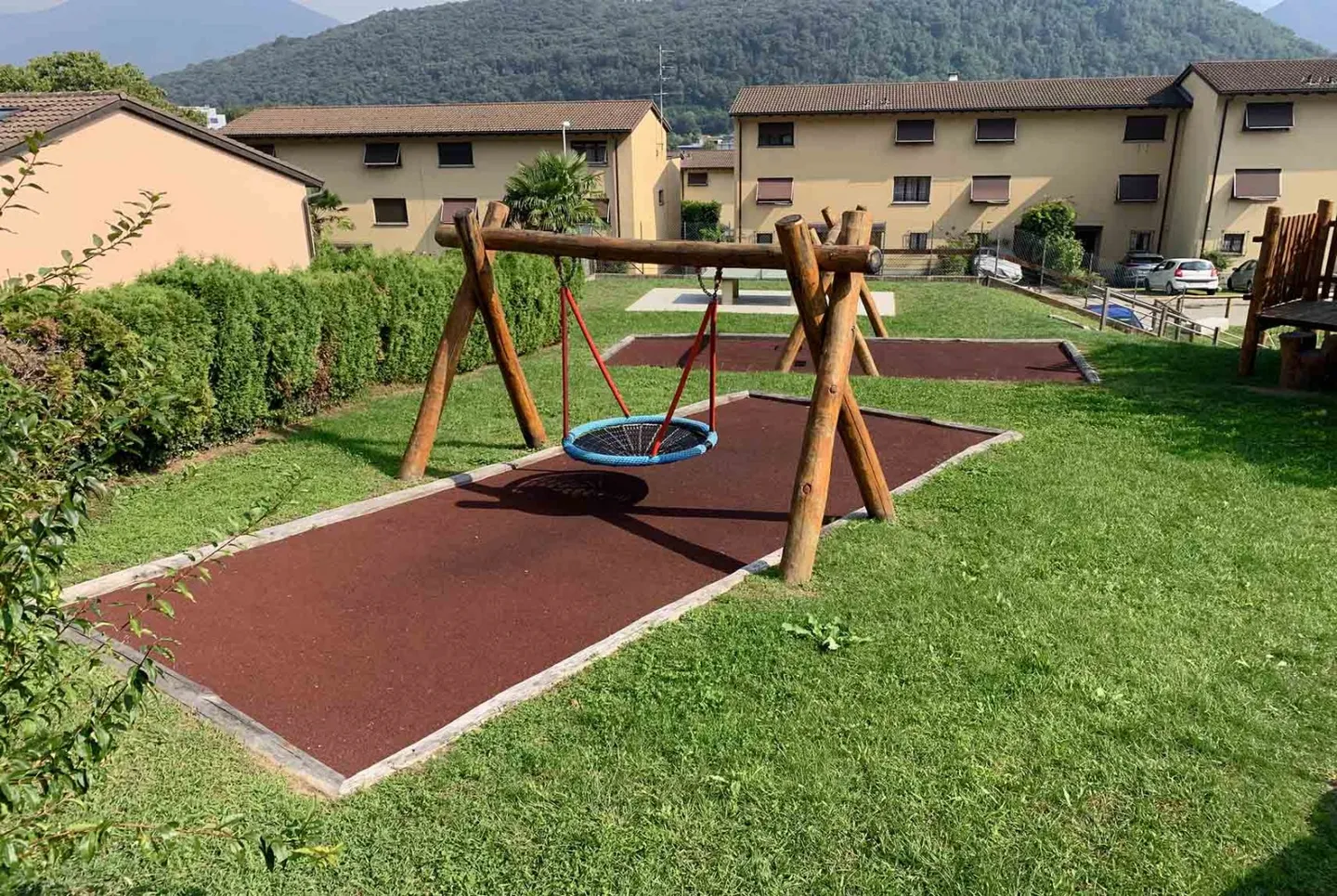 HELLER WOHNUNG 2.5 MIT BALKON IN AGNO MONDONICO - Foto 11 von 13