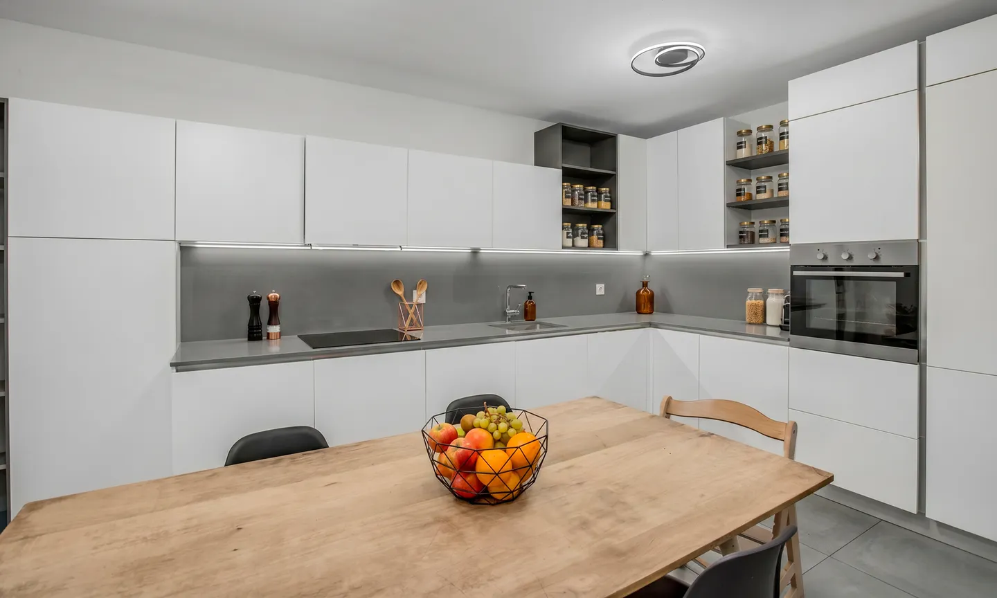 Appartamento elegante con terrazza - Foto 4 di 9