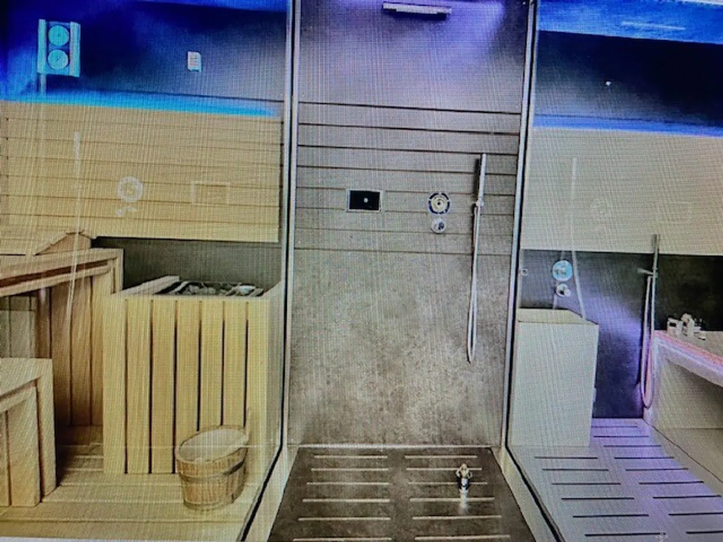 VILLA MODERNE DE HAUTE QUALITÉ 5.5 PIÈCES À COLDRERIO - Photo 7 sur 12