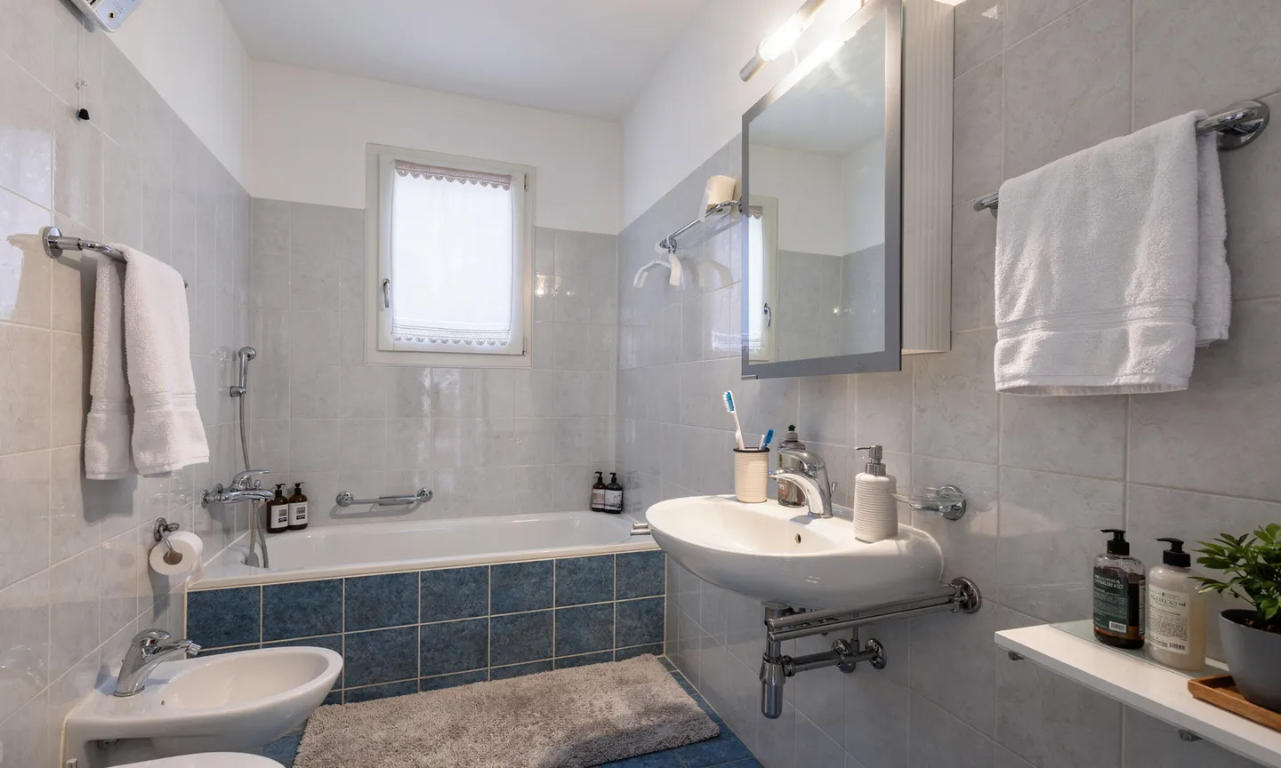 HELLER 3.5-ZIMMER-WOHNUNG MIT GARTEN IN VIGANELLO - Foto 7 von 10