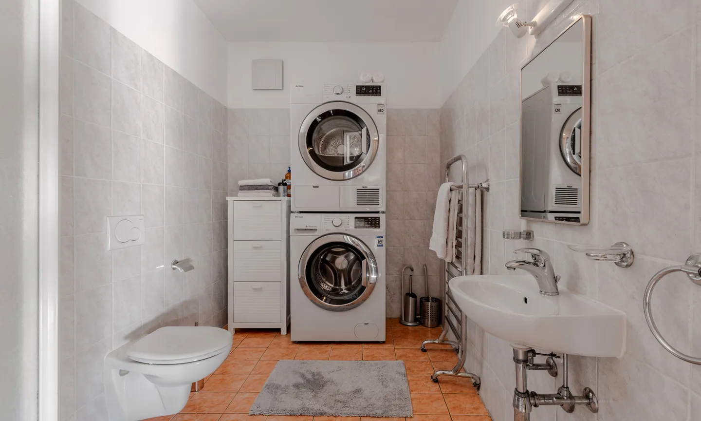 HELLER 3.5-ZIMMER-WOHNUNG MIT GARTEN IN VIGANELLO - Foto 9 von 10