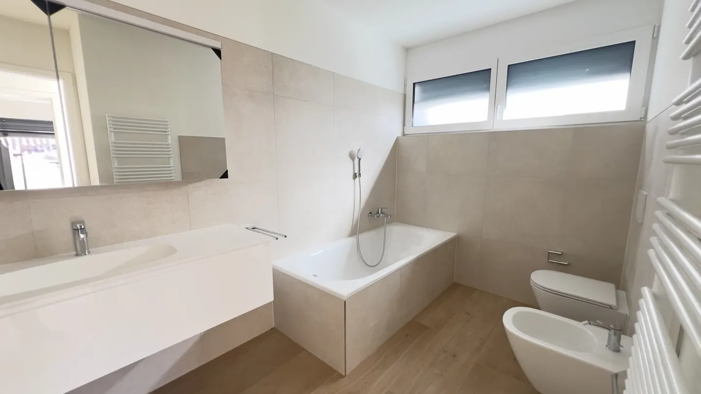 SPACIOUS AND EXCLUSIVE 4.5 ROOMS WITH GARDEN IN CAPRIASCA - Photo 11 of 13