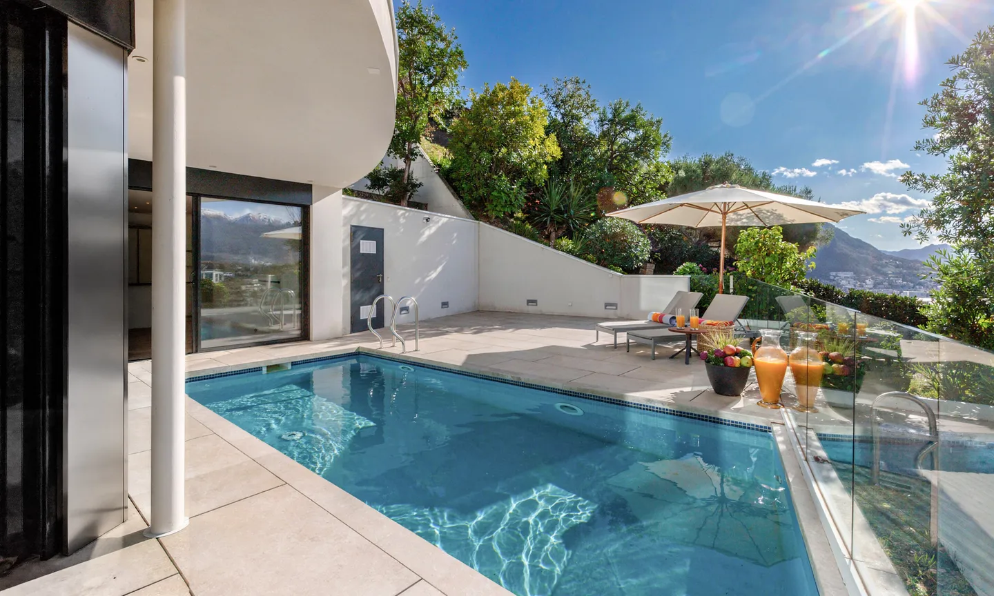 MODERN VILLA WITH POOL AND PANORAMIC TERRACE IN VIGANELLO - Photo 10 of 10