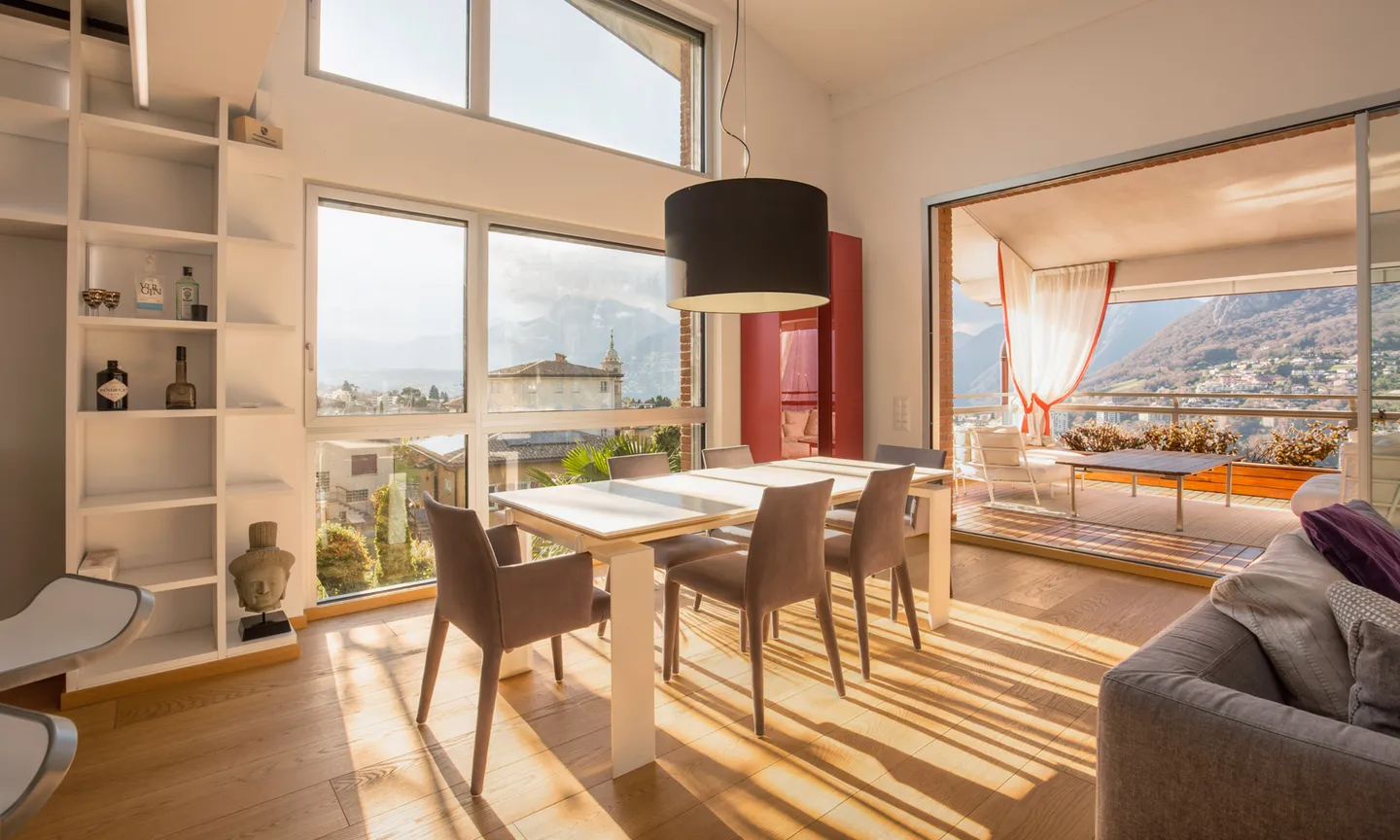 SUPER DUPLEX ATTIC 7.5 + LAKE VIEW AND POOL IN MONTAGNOLA - Photo 2 of 9