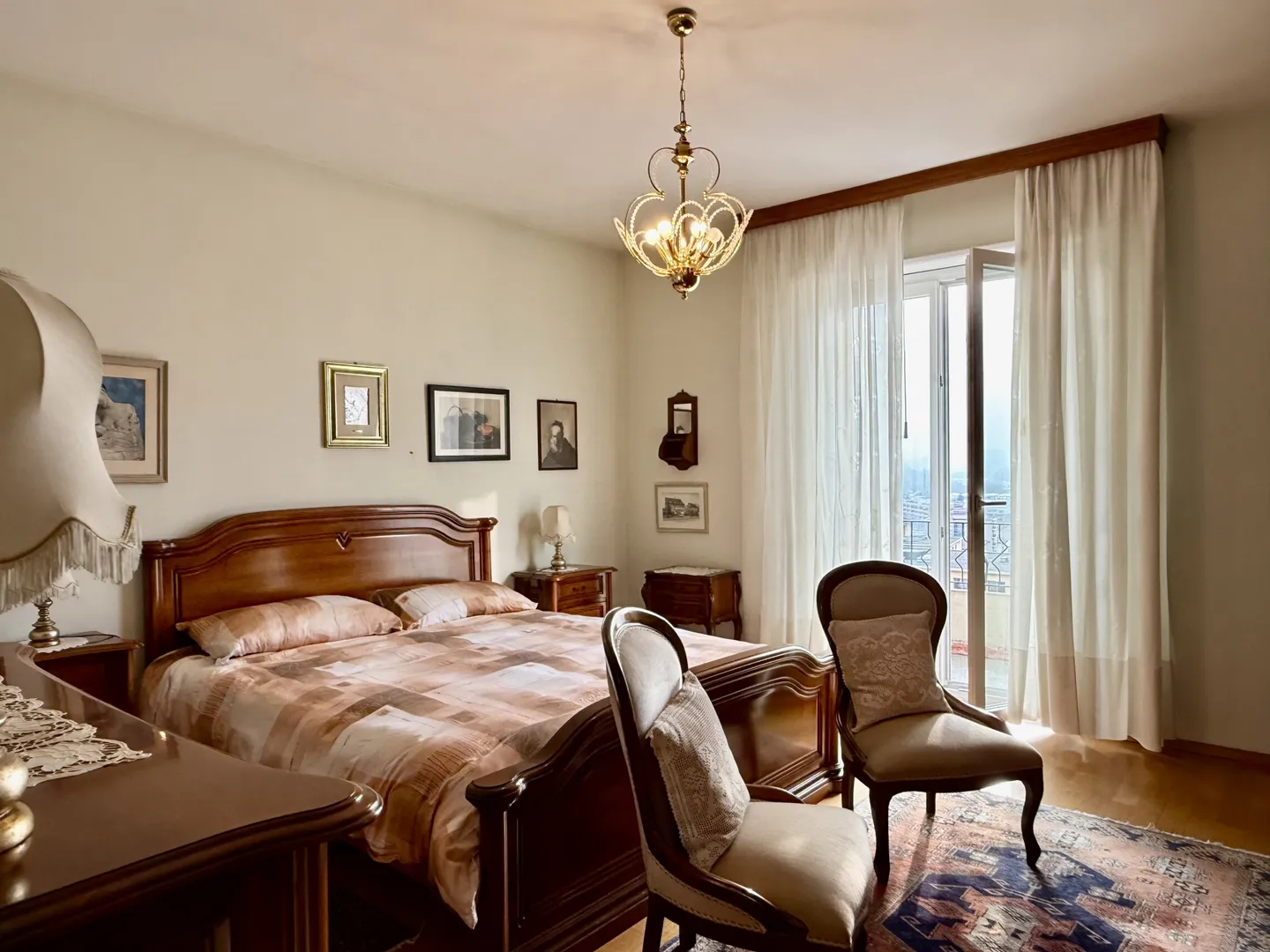 SPACIOUS 4.5 ROOMS FURNISHED IDEAL FOR RENOVATION IN MENDRISIO - Photo 8 of 9