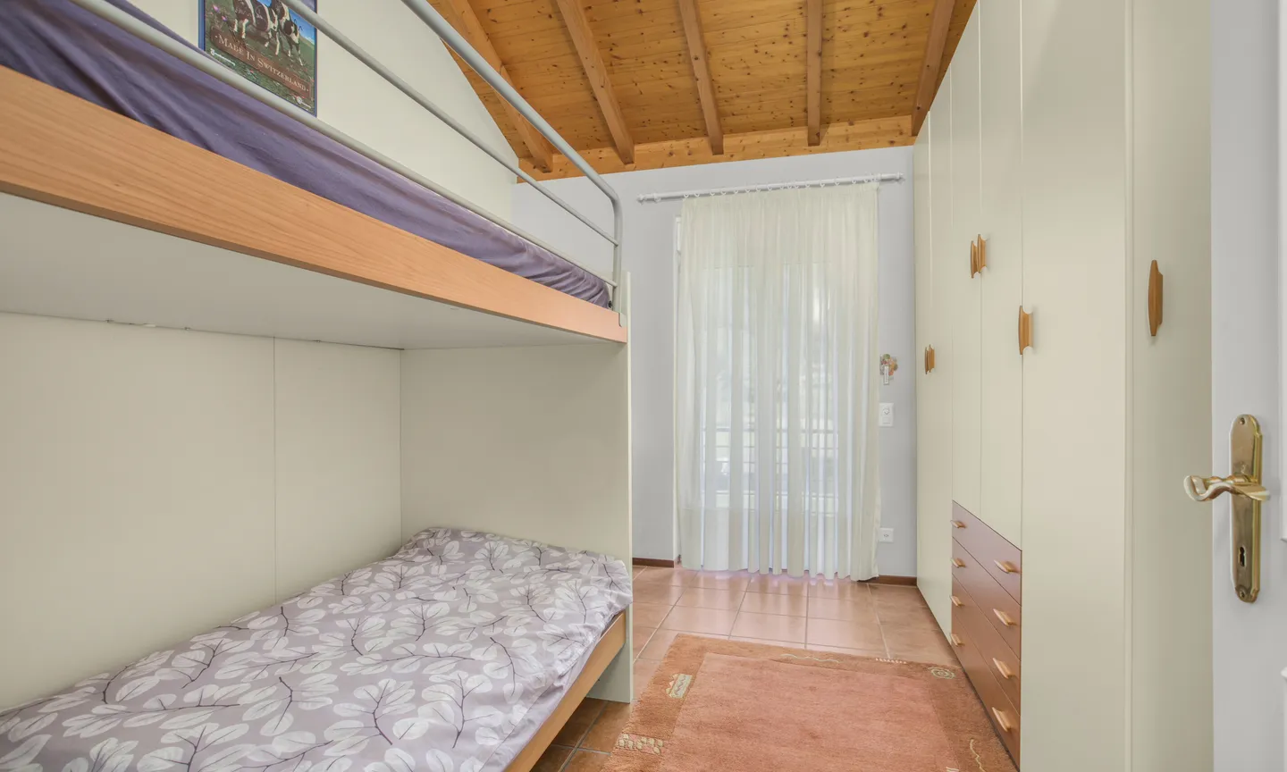 Casa familiare con giardino e vista - Foto 7 di 9