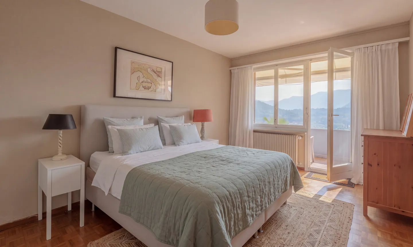 VILLA 6.5 CHAMBRES À RÉNOVER AVEC UNE VUE IMPRENABLE SUR LE LAC À AGNO - Photo 5 sur 9