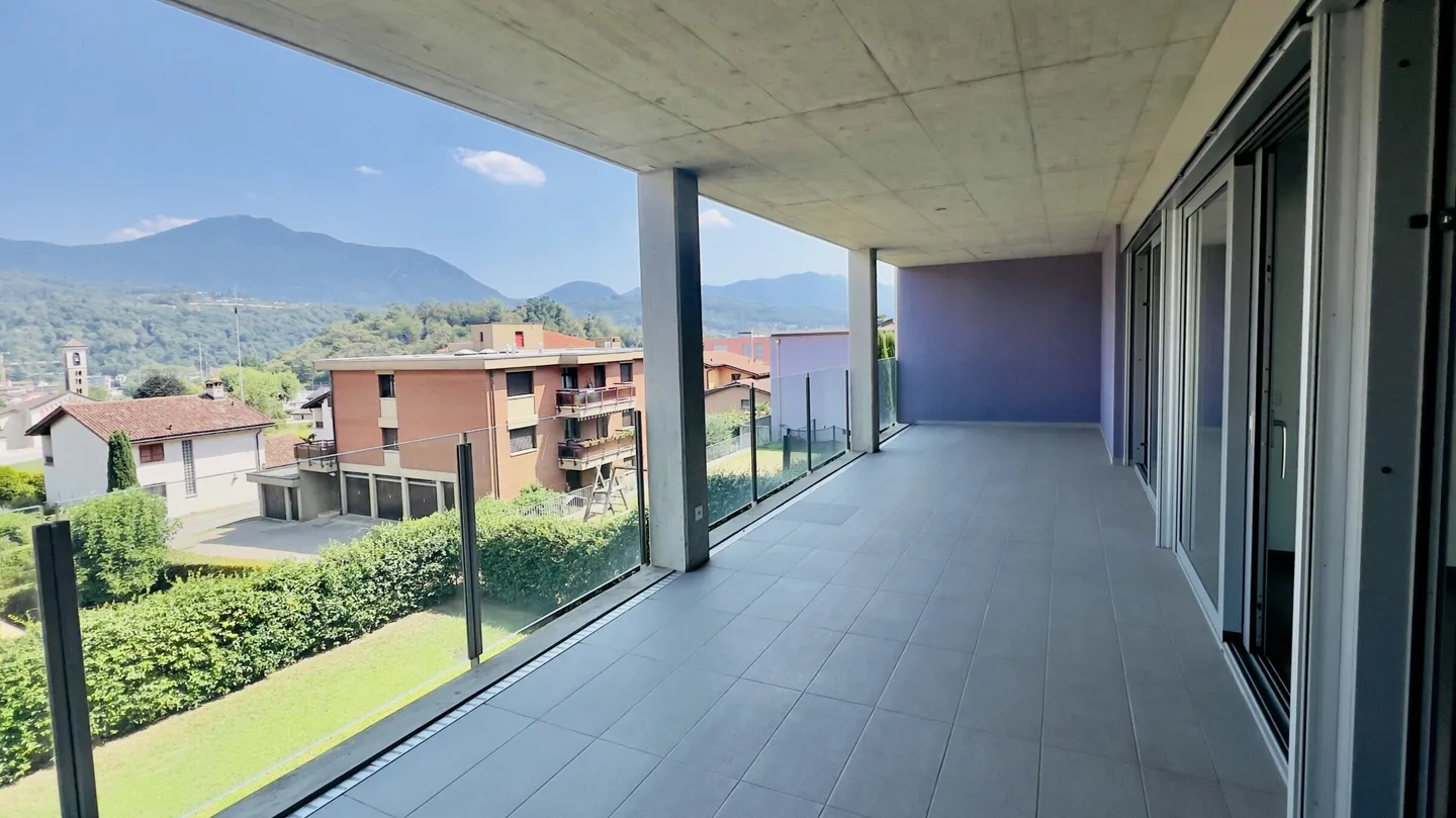 MODERN AND BRIGHT 2.5 ROOMS WITH LARGE TERRACE IN GRAVESANO - Photo 1 of 10