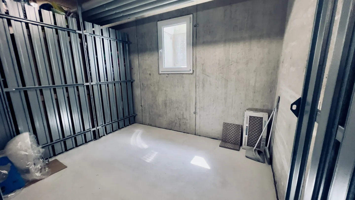 MODERN AND BRIGHT 2.5 ROOMS WITH LARGE TERRACE IN GRAVESANO - Photo 8 of 10