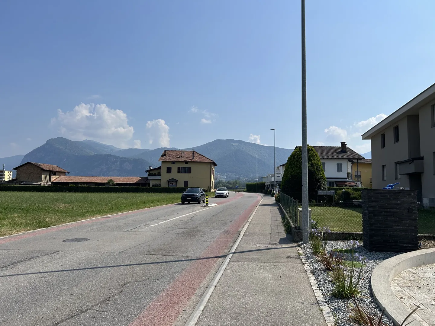 FOR RENT COMMERCIAL SPACE IN STRATEGIC AREA IN NOVAZZANO - Photo 9 of 9