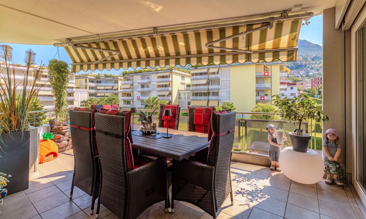 SPACIOUS AND MODERN 4.5 ROOMS WITH TERRACE IN LUGANO-PREGASSONA - Photo 5 of 12