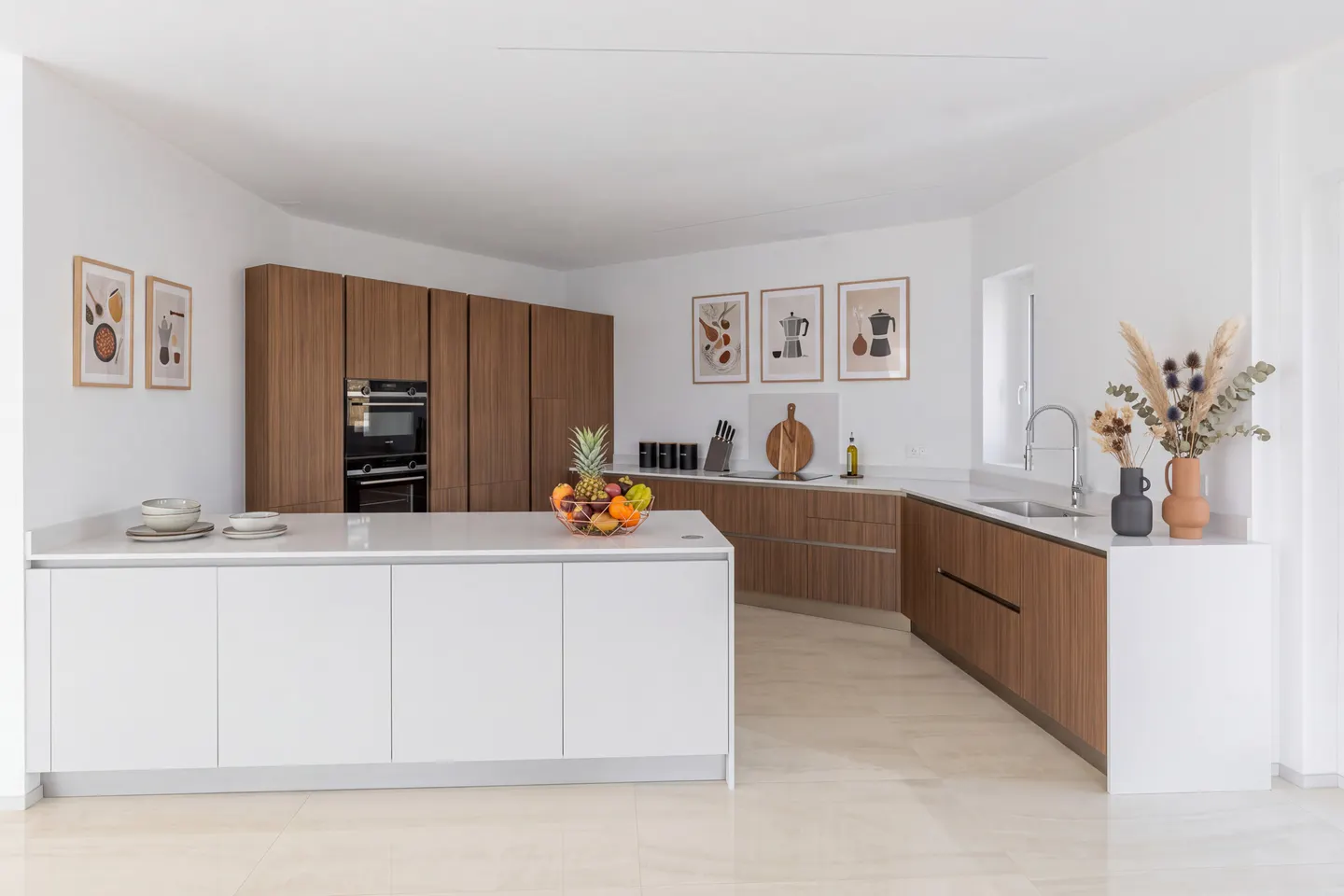Penthouse exclusif et nouveau de 3,5 pièces avec vue sur le lac à Ponte Tresa - Photo 4 sur 11