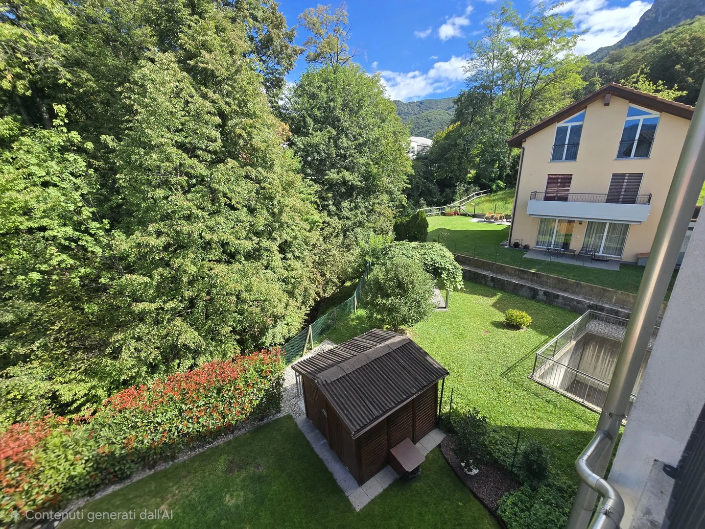 Attico moderno con terrazza a Villa Luganese - Foto 11 di 13