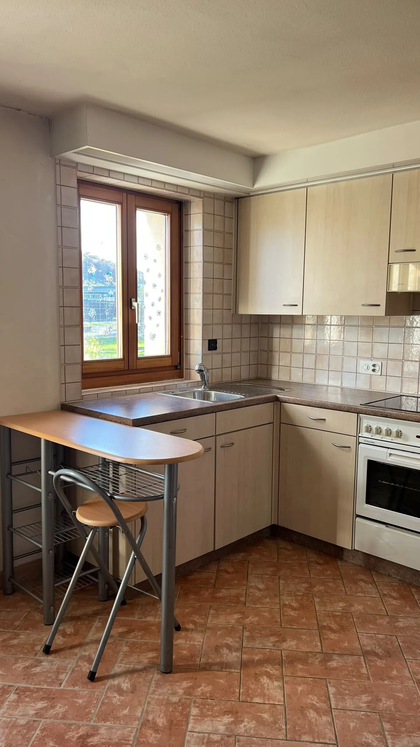 COMFORTABLE 2.5 ROOMS RENOVATED IN TUSCAN RUSTIC IN STABIO - Photo 11 of 13