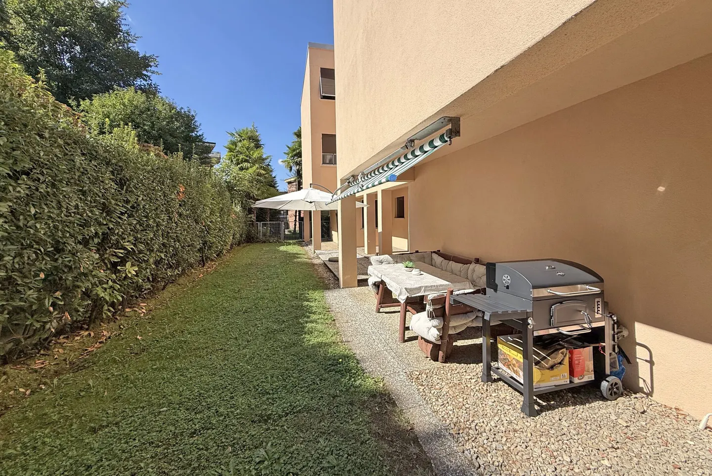 BEAU 3.5 PIÈCES ENTIÈREMENT RÉNOVÉ À LUGANO SUD - Photo 8 sur 10