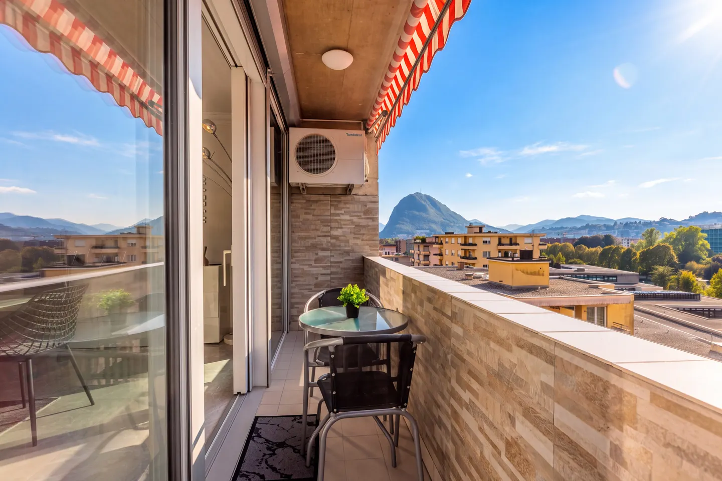 Penthouse Elegante a Viganello - Foto 4 di 12