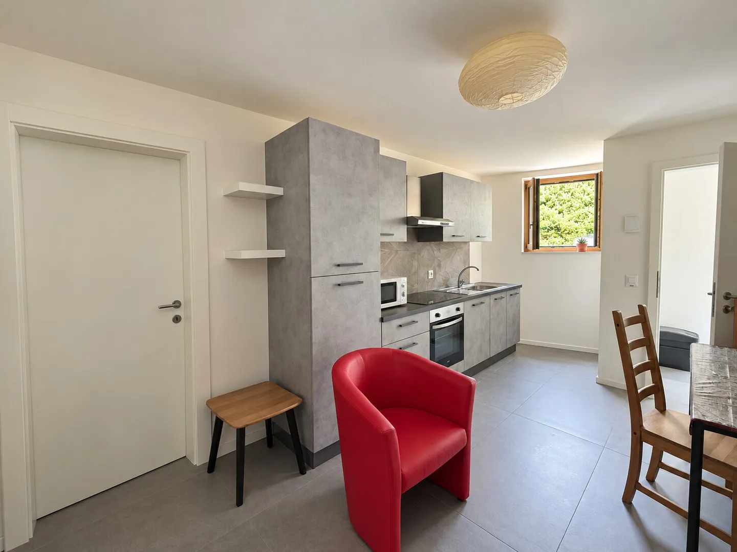 EXCELLENT AFFAIRE - IMMEUBLE À REVENUS À MORBIO INFERIORE - Photo 2 sur 9