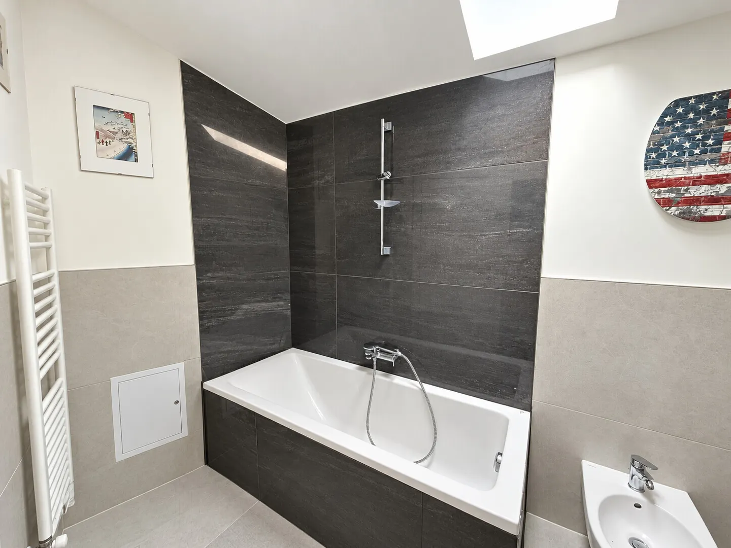 EXCELLENT AFFAIRE - IMMEUBLE À REVENUS À MORBIO INFERIORE - Photo 6 sur 9