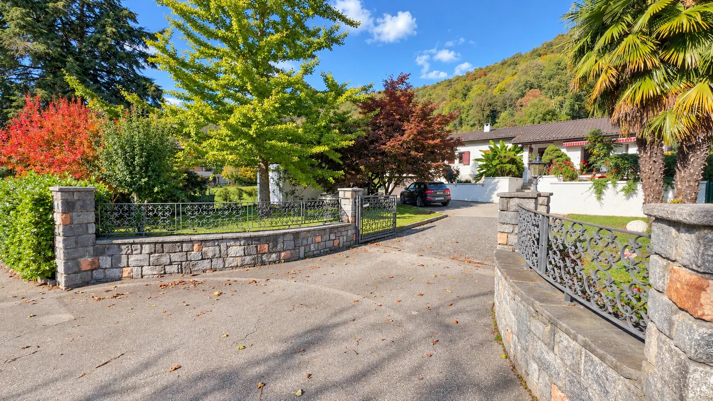 MAISON BIFAMILIALE DE 7 PIÈCES AVEC GRAND JARDIN À SESSA - Photo 8 sur 12