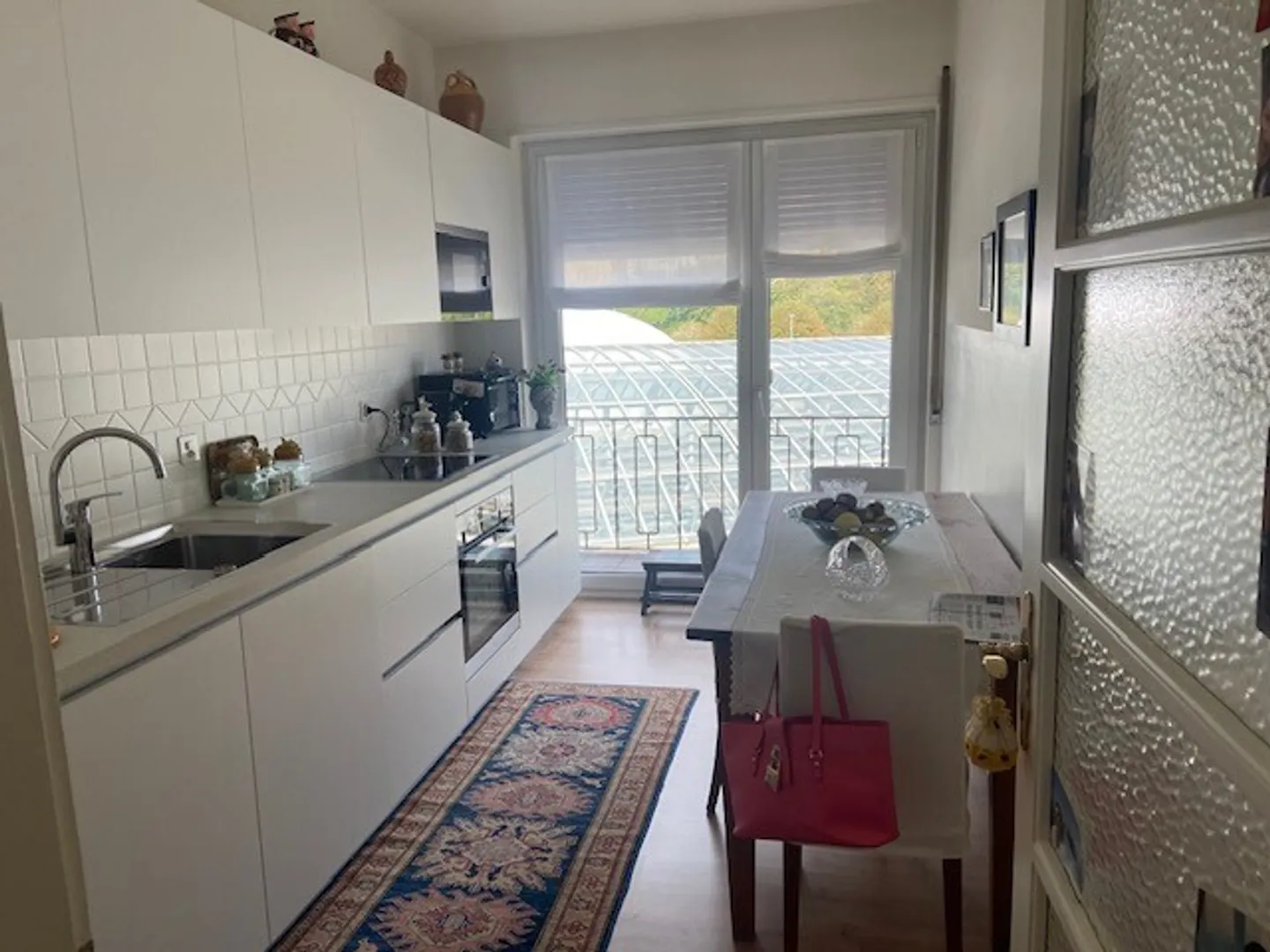 Bequeme 4,5 Zimmer im obersten Stockwerk in Chiasso - Foto 4 von 9