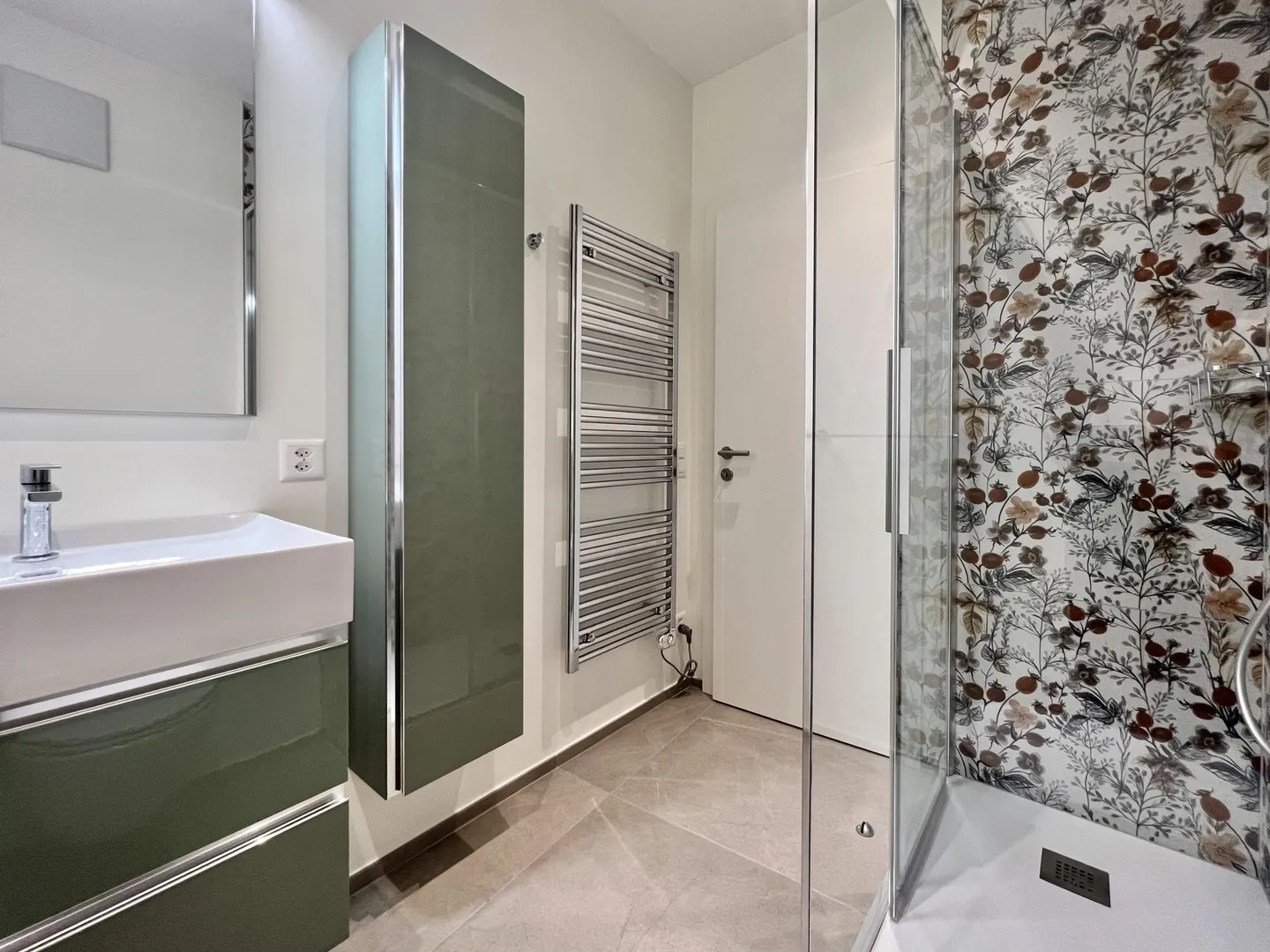 FOR RENT: Charming 2.5 Rooms with Balcony in Riva San Vitale - Photo 6 of 9