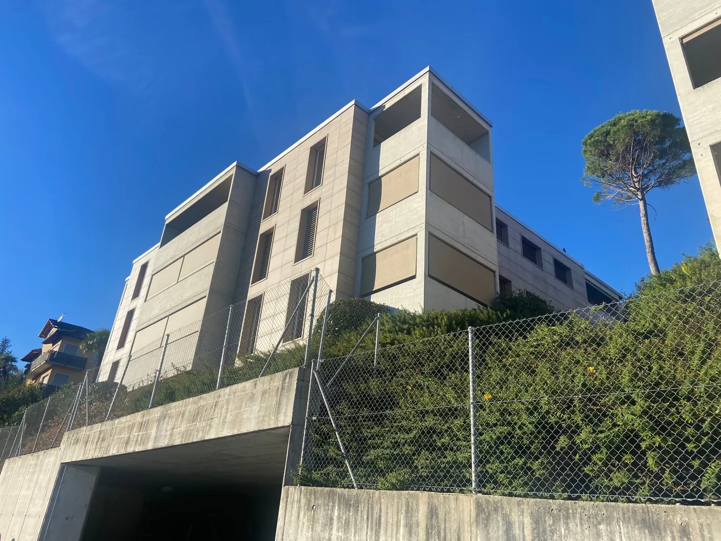2.5 ROOMS OF RECENT CONSTRUCTION WITH GARDEN IN BALERNA - Photo 6 of 7